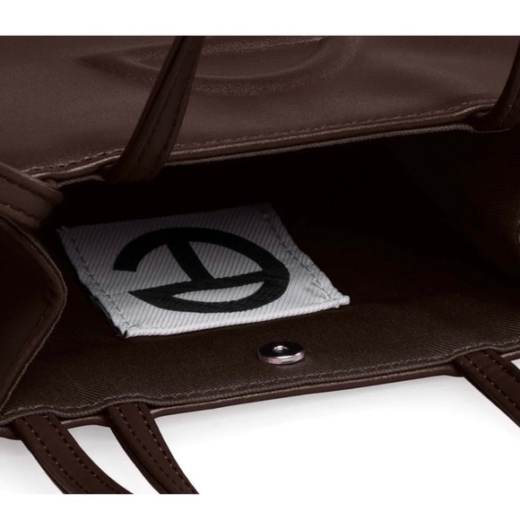 Small chocolate Telfar - Picture 3 of 3